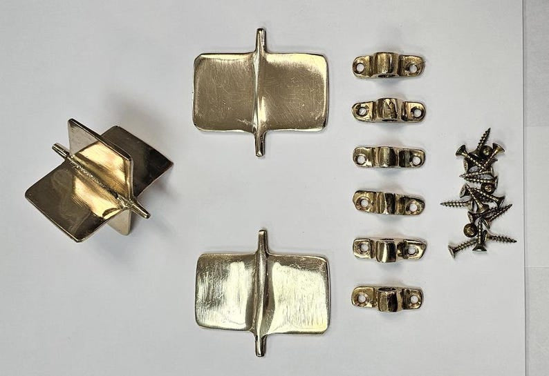 Bronze Sapo Game Accessories: Roulettes, Brackets, Screws